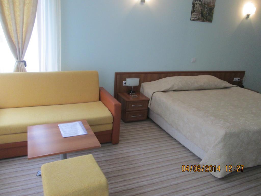 Fisherman'S Hut Family Hotel Beden Экстерьер фото